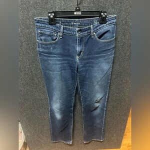Levi’s Demi Curve Straight Mid Line 31